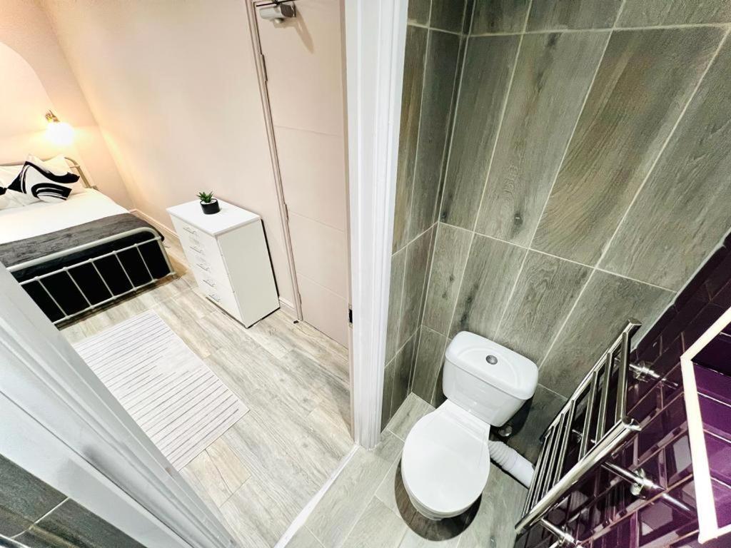 London Crescent House Top Location Ensuites Rooms Great Value المظهر الخارجي الصورة