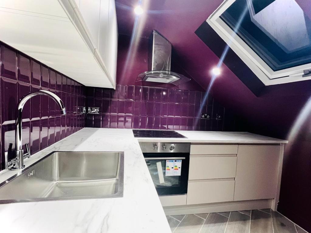London Crescent House Top Location Ensuites Rooms Great Value المظهر الخارجي الصورة